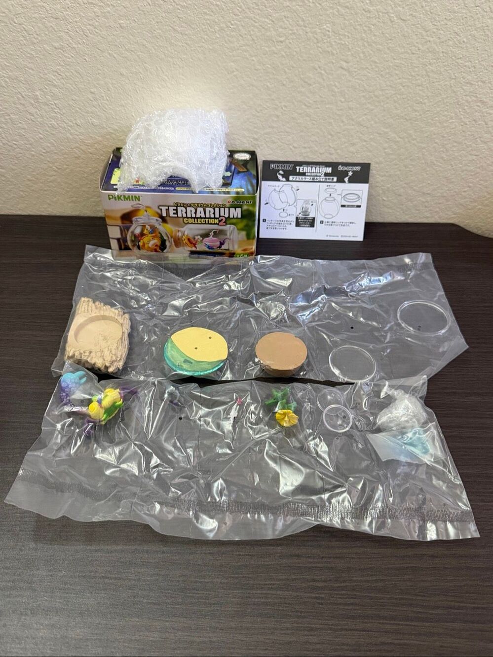 Re-Ment Pikmin Terrarium Collection 2 Blind Box Figure - Battle On The Beach